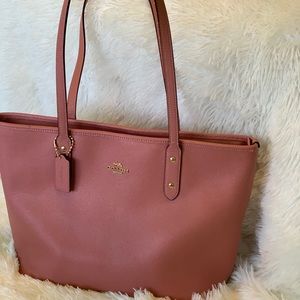 Dusty rose/mauve Coach tote purse
